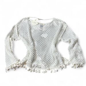 ‎Knit Tassel Top